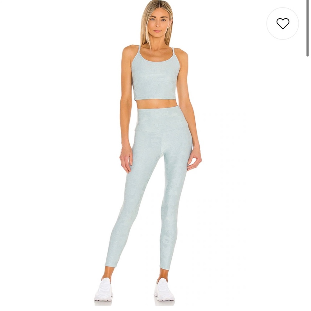 Onzie Jacquard 2 piece set NWOT